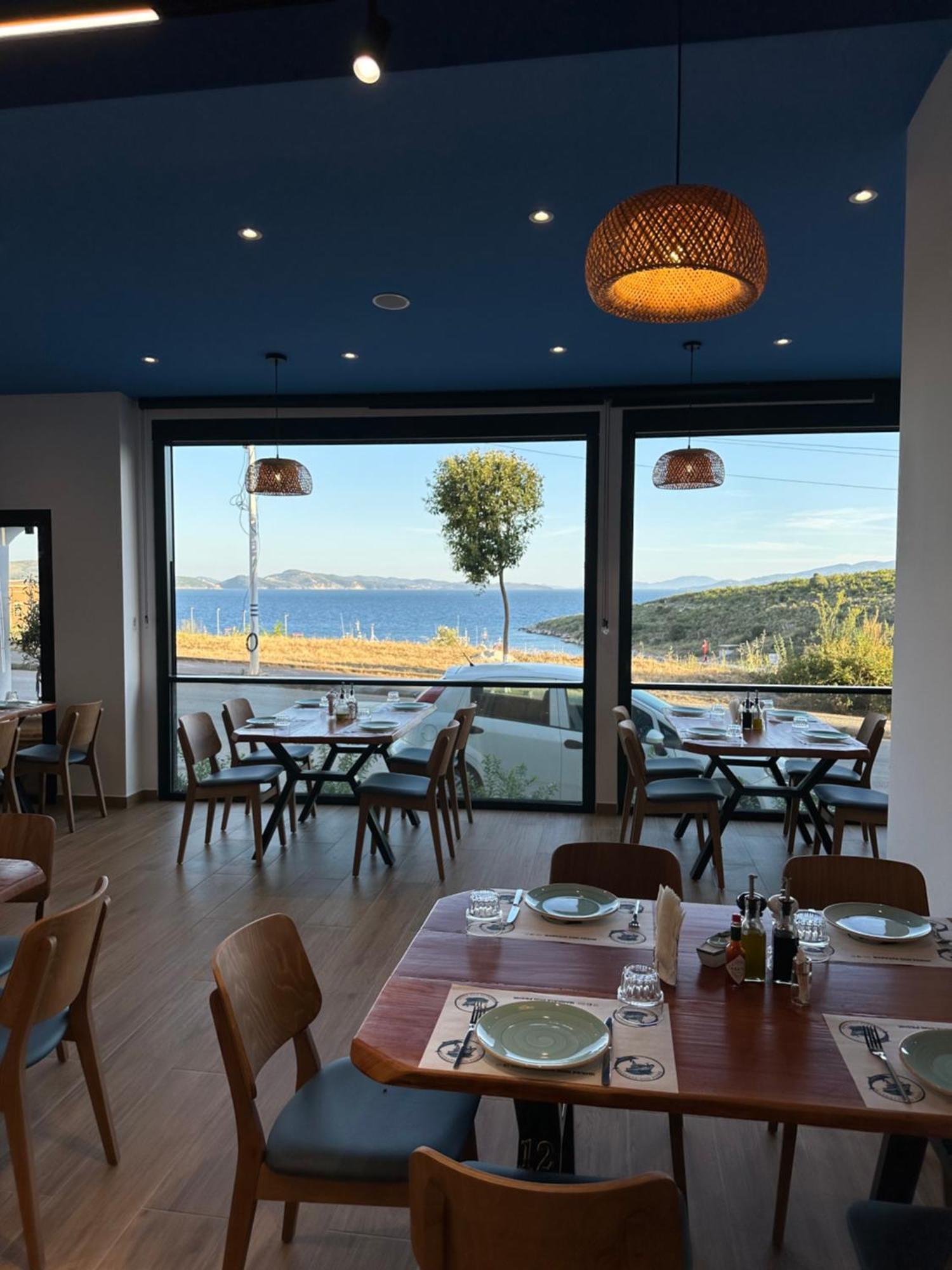 Relax Mea Hotel Sarandë 외부 사진