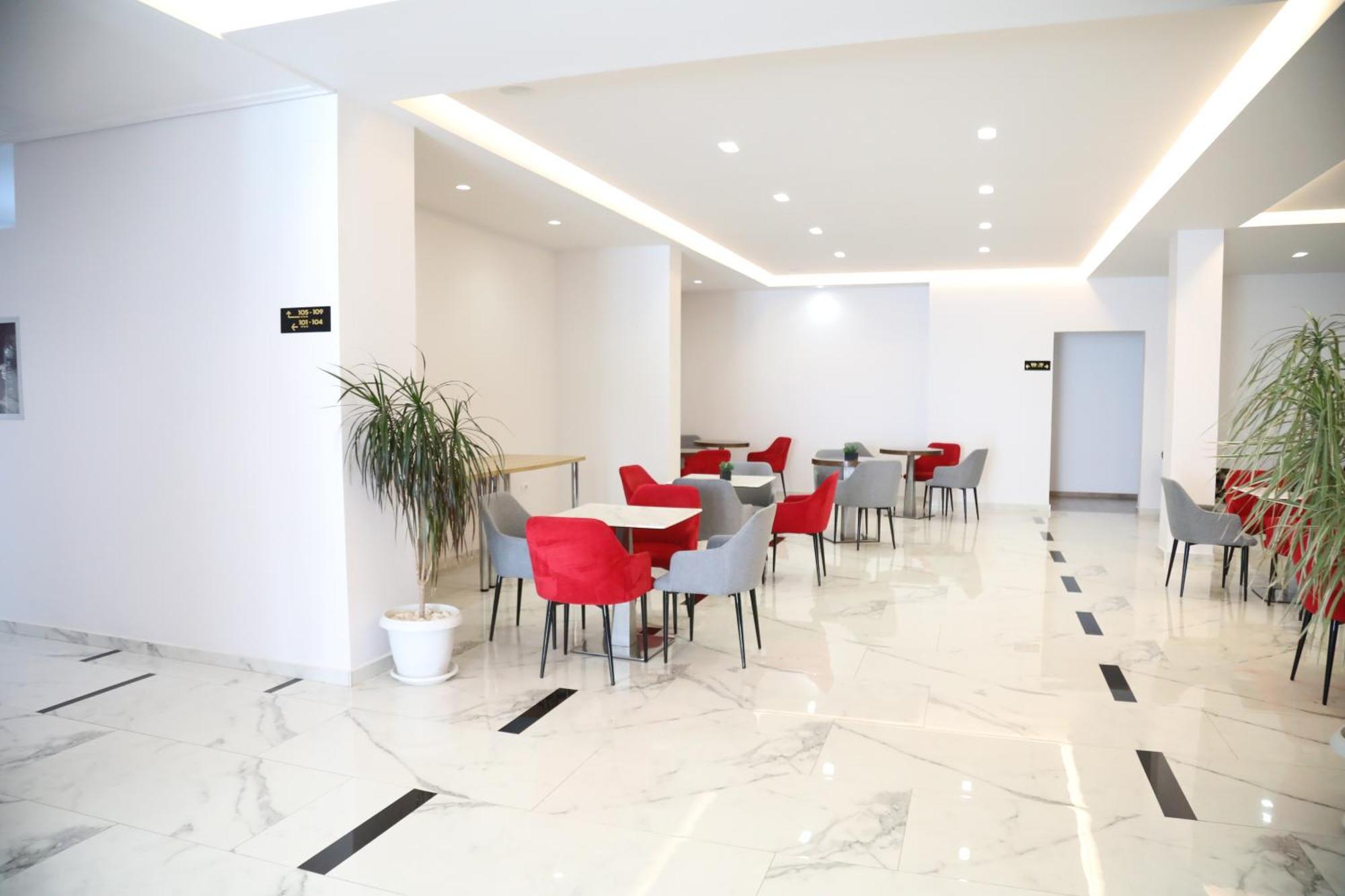 Relax Mea Hotel Sarandë 외부 사진