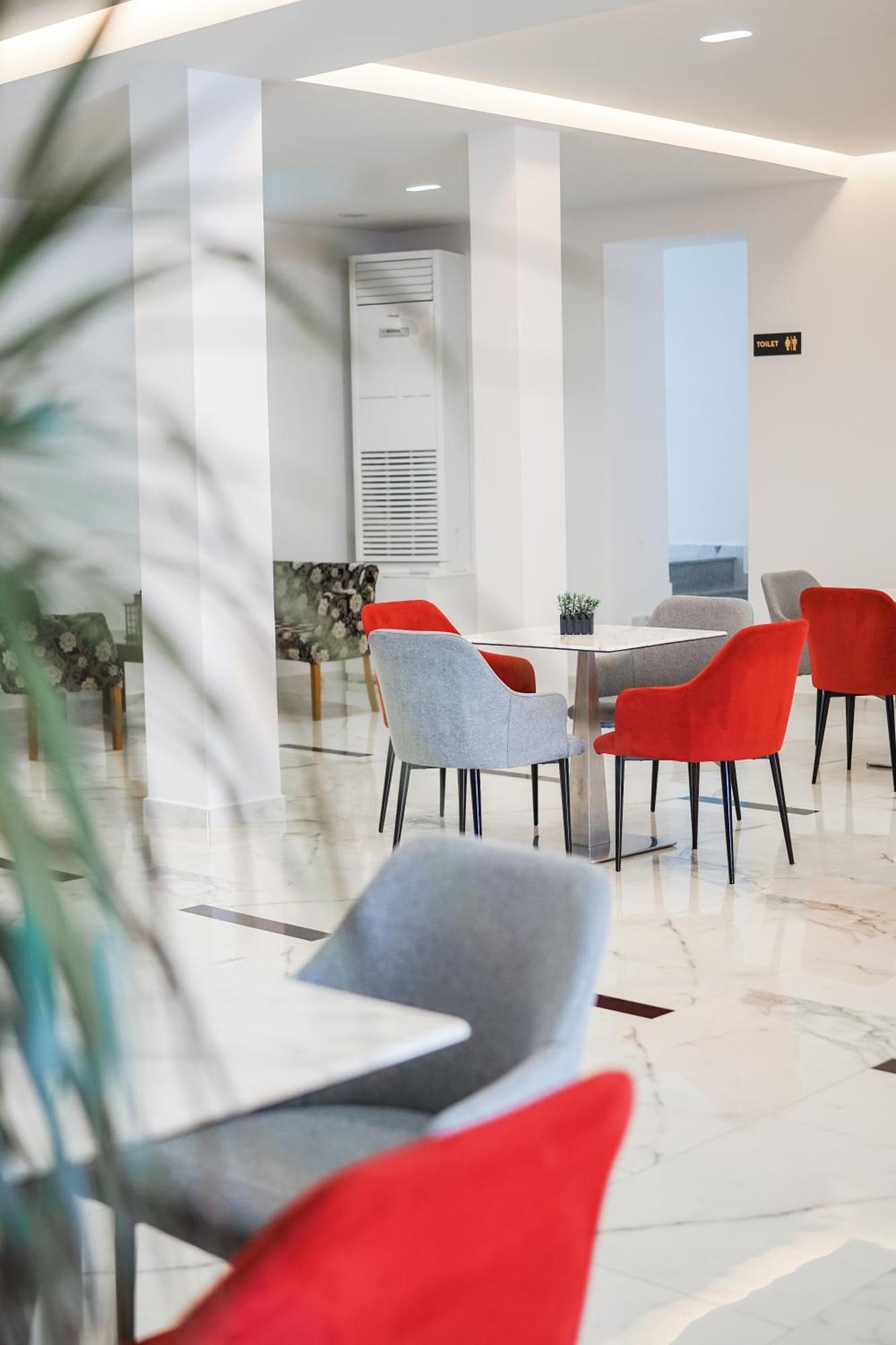 Relax Mea Hotel Sarandë 외부 사진