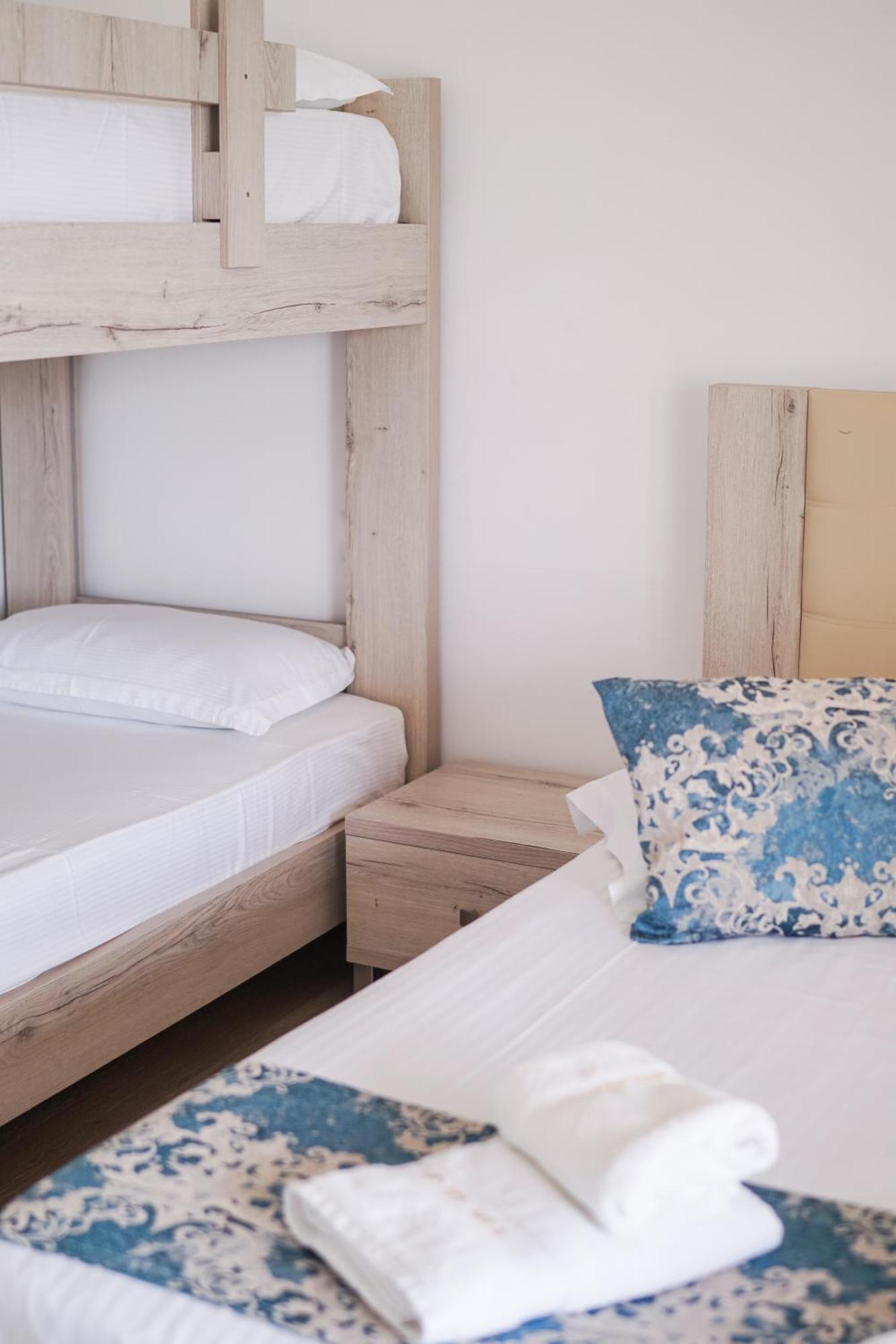Relax Mea Hotel Sarandë 외부 사진