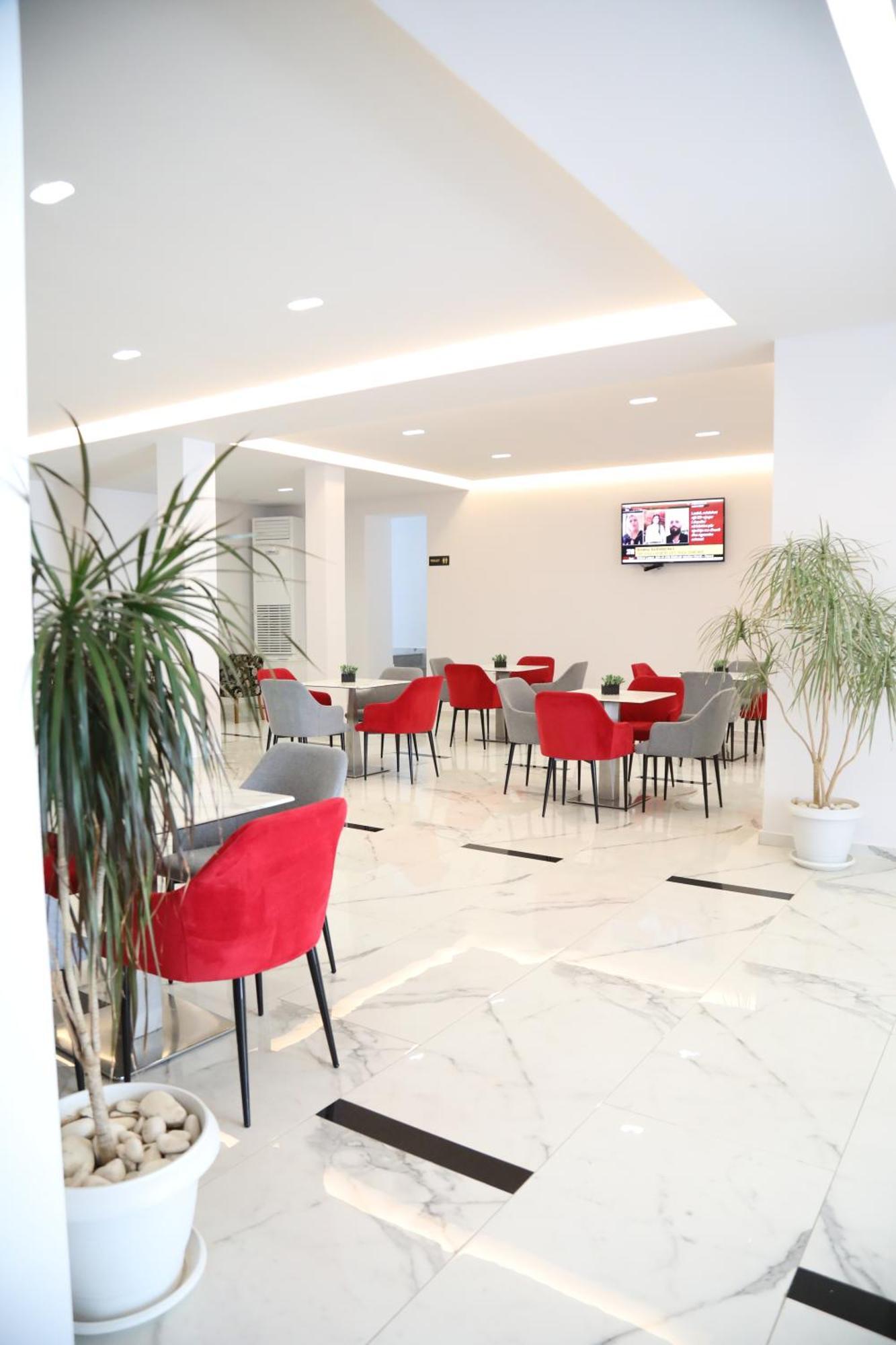 Relax Mea Hotel Sarandë 외부 사진